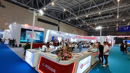 潭洲陶瓷装备材料展开幕!